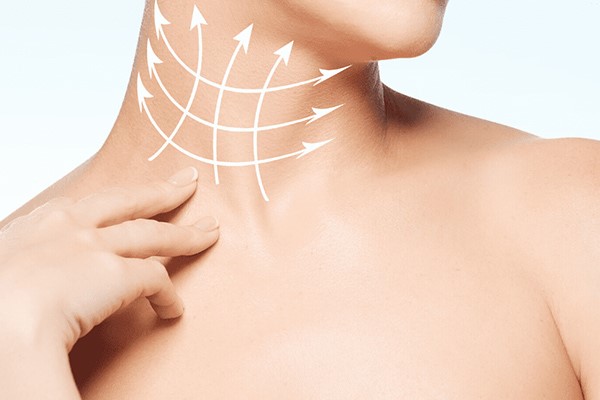 افزایش استحکام پوست و اصلاح فرم گردن؛ یکی از مزایای لیفت گردن 