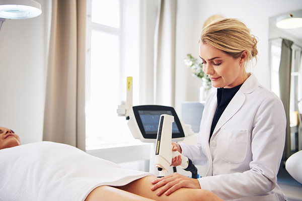 معرفی راهکارهای افزایش درآمد اپراتور لیزر موهای زائد