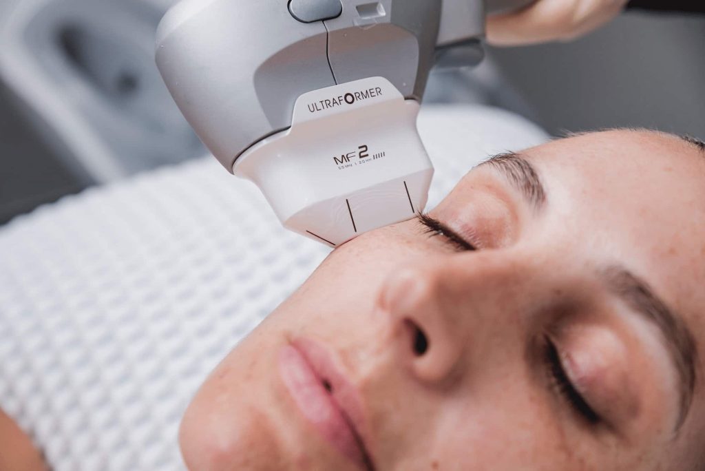 مقایسه هایفو و بوتاکس در اثرگذاری